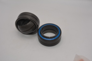 Oferta Especial: Junta Universal GE40ES de 40mm de Diámetro Interior y 62mm de Diámetro Exterior, Junta en U de Alta Resistencia para Eje de Toma de Fuerza de Tractor, Suministro OEM para Equipos Agrícolas - Product Image 4