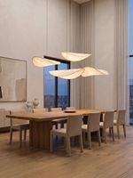 Suspension moderne de luxe en soie, abat-jour translucide sculptural en forme de vague, minimaliste et organique, pour projets hôteliers, villas et chambres.