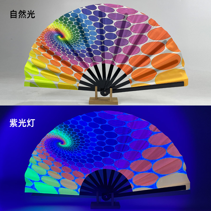 Hueso de plástico negro fluorescente n.º 17 con diseño en espiral.