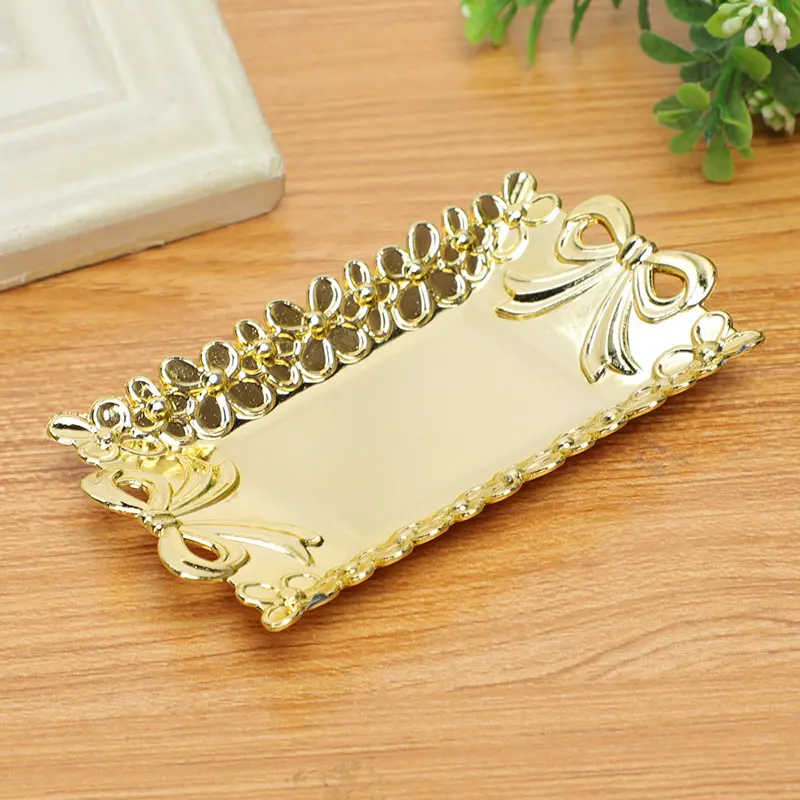 New style tray shaped wedding favors gift Plastic chocolate candy box Gold