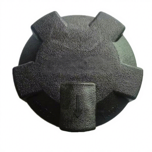 Tapa de Tanque de Combustible Diésel con Asa de Plástico Negro Personalizable para Camiones Volvo, DAF, Renault, Mercedes Benz, MAN, Scania - Product Image 1