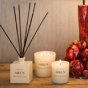 Vela Aromática de Cera Natural de Lujo AIKUN con Aroma a Rosa y Mandarina en Frasco de Vidrio, Vela Floral Refrescante para Suministros B2B para Spas y Salones de Belleza - Product Image 4