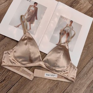 Ensemble de lingerie en satin chaud, soutien-gorge triangle de haute qualité, confortable, sans armatures - Product Image 6