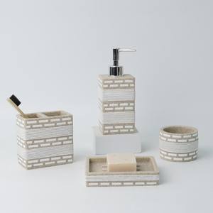 紫のトルコ風セラミック花の装飾バスルームアクセサリーセット - Product Image 2