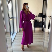 Robe Midi Femme Sexy Automne Hiver 2025 Élégante Mode Évasée à Manches Longues Amincissante pour Fête, Robe Longue en Satin Violet