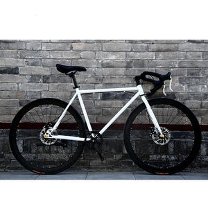 دراجة هوائية رياضية للبالغين بإطار من الفولاذ عالي الكربون، خفيفة الوزن للغاية، مع فرامل قرصية، مقاس 24 بوصة و26 بوصة، إطارات صلبة للطرق - Product Image 2