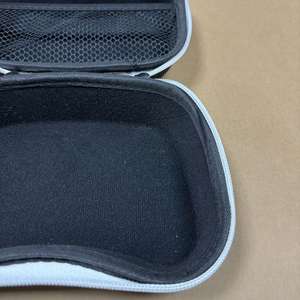 Estuche Compacto Tech Geeks |   Almacena el controlador y los accesorios en un solo lugar - Product Image 5