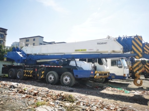 अच्छी स्थिति में जापान टैडानो GT-350E <span class=keywords><strong>35</strong></span> टन ट्रक क्रेन 1,000 परिचालन घंटे 90 टन क्षमता गियरबॉक्स इंजन पीएलसी पंप - Product Image 2