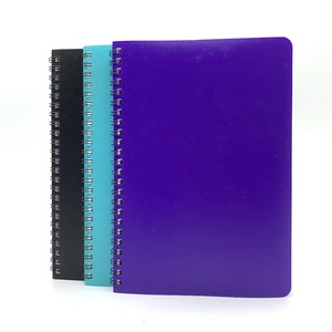 Journal de Jardin Floral Vibrant - Carnet à <span class=keywords><strong>spirale</strong></span> avec bande élastique pour les passionnés de jardinage et les amoureux des plantes - Product Image 5