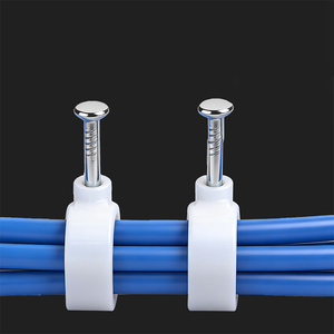 Attaches-câbles avec clous en acier, 100 pièces/paquet, blanc, stabilisés aux UV, attaches-câbles circulaires, support de câbles pour la gestion des câbles - Product Image 2