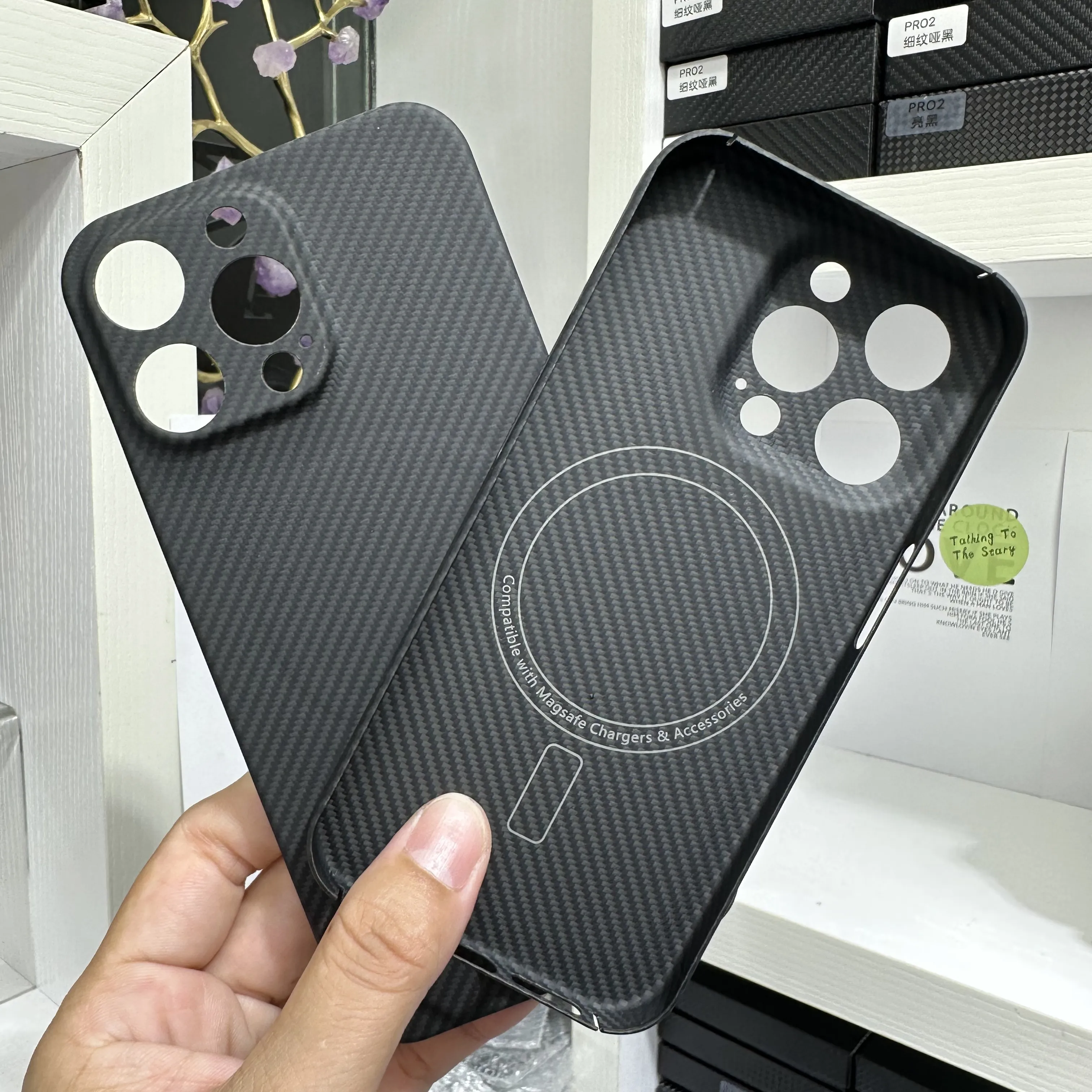 YTF-CARBON เคสป้องกันโทรศัพท์ PC ลายคาร์บอนไฟเบอร์บางเฉียบสำหรับ iPhone 15/15pro/ 15 PRO MAX