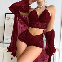Ensemble de lingerie sexy trois pièces en dentelle avec bretelles et pyjama érotique - Lingerie transparente pour la vente en gros (ODM)