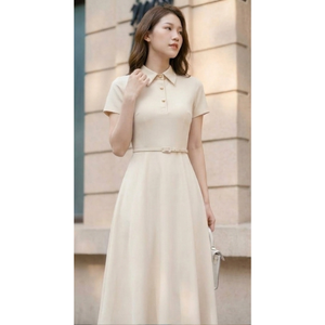 Robe midi chic crème à col polo, manches courtes, boutonnée sur le devant, taille ajustée, jupe évasée, robe décontractée de bureau pour femme, OEM ODM - Product Image 1
