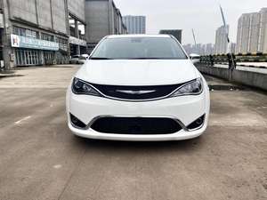 <span class=keywords><strong>Chrysler</strong></span> Grand Voyager PHEV 3.6L d'occasion (importé) - Product Image 5