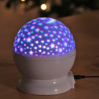 Romantique pour les enfants Cadeau de Noël Lampe d'éclairage de nuit LED Illuminez votre chambre avec Moon StarSky Hello Kitty Licorne Design