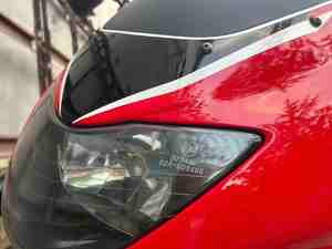 Hondai CBR600 F4 <span class=keywords><strong>Moto</strong></span> d'<span class=keywords><strong>occasion</strong></span> originale de 599cc à quatre cylindres en ligne refroidie par eau à <span class=keywords><strong>vendre</strong></span> - Product Image 4