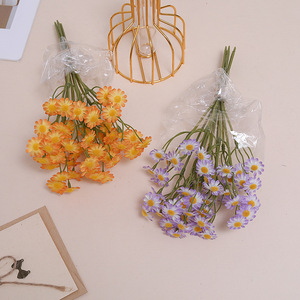 Fleurs artificielles de marguerites de camomille pour la décoration du salon et de la table à manger, accessoires photo, arrangement de bouquets, design de fleurs simulées - Product Image 1