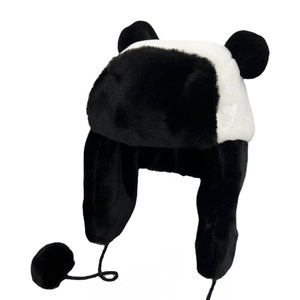 Haute qualité hiver chaud <span class=keywords><strong>Ski</strong></span> chapeau mignon en peluche noir blanc Panda en peluche boule Protection des oreilles adultes enfants Panda Lei Feng chapeau - Product Image 3