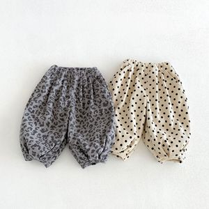 Nuovi <span class=keywords><strong>Pantaloni</strong></span> Casual da <span class=keywords><strong>Bambino</strong></span> con Stampa Leopardata Autunno 2026, <span class=keywords><strong>Pantaloni</strong></span> Sportivi a Pois per Neonati, <span class=keywords><strong>Pantaloni</strong></span> in Velluto a Coste per Bambini - Product Image 2