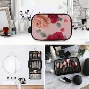 Hawaii Custom Puakenikeni <b>Lei</b> Vintage Rose Heart Printed Zipper Makeup Bag, Toiletry Bag, Brush Bag - Product Image 6