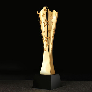 Trophées de récompense en métal en forme d'étoile pour réunion annuelle personnalisée, trophées de football, médailles en résine - Product Image 4