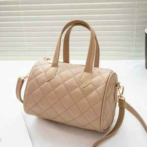 <span class=keywords><strong>Sac</strong></span> à main matelassé brodé élégant et polyvalent, nouvelle collection 2026, <span class=keywords><strong>sac</strong></span> bandoulière décontracté uni tendance pour femme. - Product Image 4