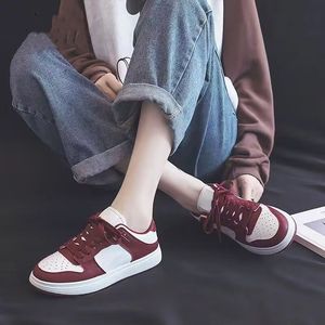 Chaussures de sport blanches simples et élégantes <span class=keywords><strong>pour</strong></span> toutes les saisons, idéales <span class=keywords><strong>pour</strong></span> les chaussures de marche confortables <span class=keywords><strong>pour</strong></span> femmes, avec fermeture à lacets. - Product Image 4