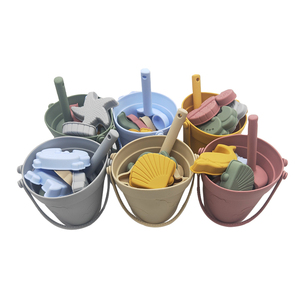 beach toys Summer Kids Beach Set Toddlers and Baby Sandbox Bpa Free Portable bucket silicone beach toy