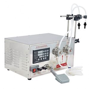 Máquina de Llenado con Bomba Magnética de Dos Boquillas LT-2, Controlada por Microcomputadora, para Productos Químicos Ácidos y Alcalinos - Product Image 4