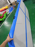 Tapis de surf gonflable de couleur de taille personnalisée pour les sports nautiques planche de surf gonflable pour les sports nautiques