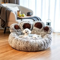 Nouvelle arrivée Petora : Niche pour animaux de compagnie en peluche longue et unie, design patte d'ours mignon, antidérapante et chaude, idéale pour chiots et chatons dormir à la maison en hiver.
