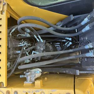 Excavatrice sur chenilles Volvo EC140 87kW 14T Godet de 0,53m³ Profondeur de creusement de 5300mm Matériel de construction - Product Image 3