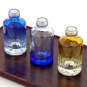 Botella de Licor de Vidrio Transparente Personalizable de 50ml 100ml 250ml <span class=keywords><strong>375ml</strong></span> 500ml 750ml con Tapa de Rosca para Vino, Whisky, <span class=keywords><strong>Vodka</strong></span>, Ginebra y Ron - Product Image 4