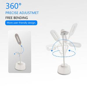 D20 مصباح مكتبي حديث مع شحن لاسلكي شاحن 15 واط مخرج 20 LEDs تحكم باللمس طباعة شعار مخصص - Product Image 4