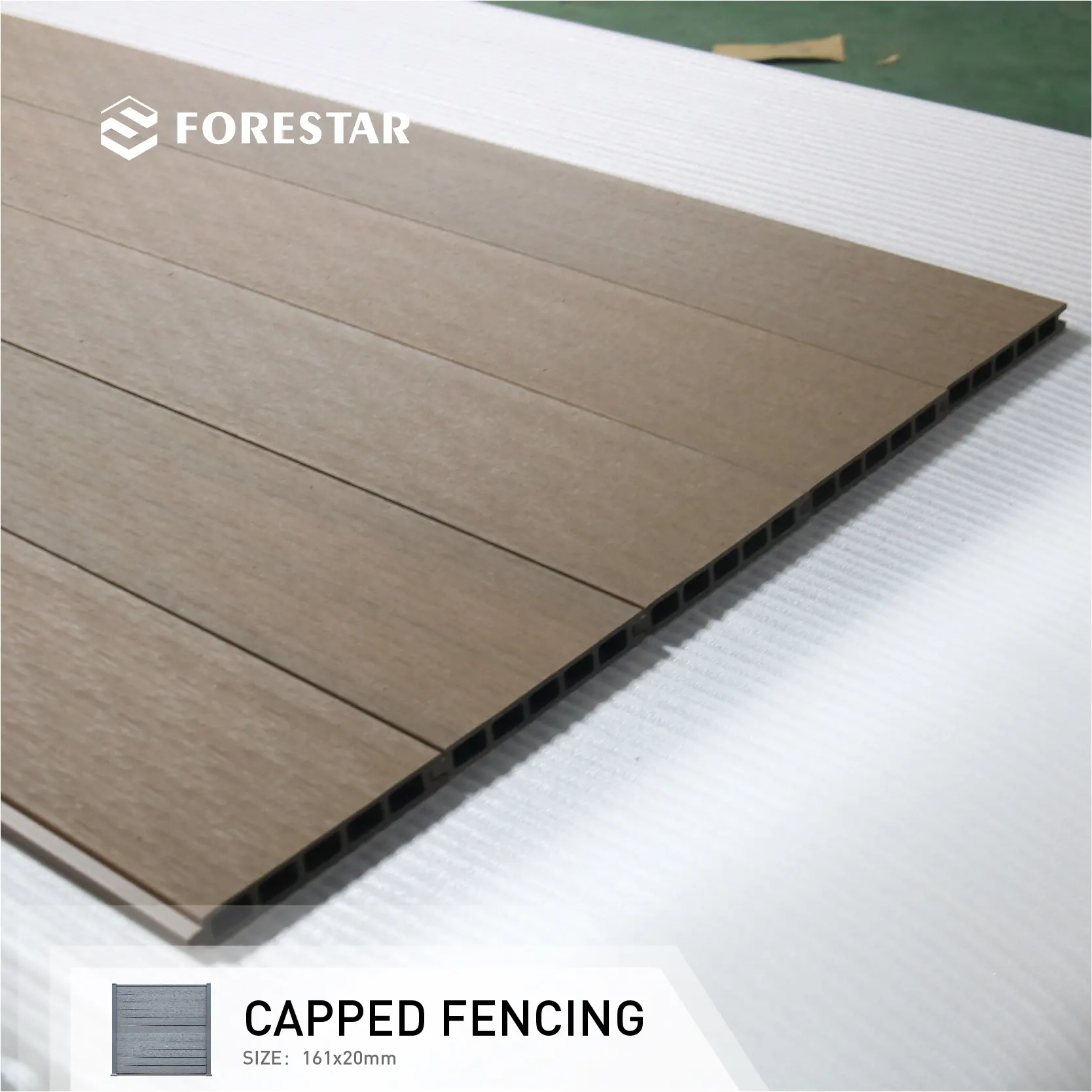 Security Fence With Peach Post Fireproof Wood Grain WPC Garden Privacy Fence Outdoor Fence Panels