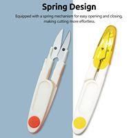 Petites ciseaux à fil en plastique en forme de U colorées, accessoire de couture quotidien pour la maison, avec couvercle transparent pour le fil et les travaux d'aiguille