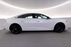 Auto usate perfette: Peugeot <span class=keywords><strong>508</strong></span> ALLURE Sedan 2022 pronta per la spedizione - Product Image 6