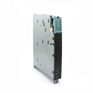 Module de commande d'équipement électrique Siemens 6SL3120-1TE13-0AA4 en stock entrepôt - Product Image 1