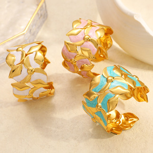 Flower Shape Gold Plated <b>Bracelet</b> For Women <b>Adjustable</b> Opening Jewelry Sz61164A - Product Image 3