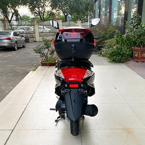 Scooter à Essence M12 Noir <span class=keywords><strong>50cc</strong></span> pour Adultes, Vitesse 60 km/h, Pneus 10 Pouces, Pare-Brise, Freins à Disque et Tambour, avec Coffre pour les Trajets Quotidiens - Product Image 6
