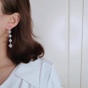 Boucles d'oreilles de luxe en argent 925 plaqué or blanc, cristal, strass géométriques, bijoux de mariage pour femmes - Product Image 6