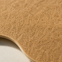 Patch ergonomique en forme de genou à infrarouge lointain pour soulagement aux herbes, pansement corporel non tissé marron avec pansement aux herbes noires, ODM OEM disponible