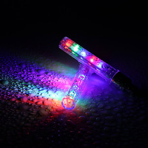 Lumières LED colorées pour valves de pneu de vélo, lampes de sécurité pour roues de vélo - Product Image 4