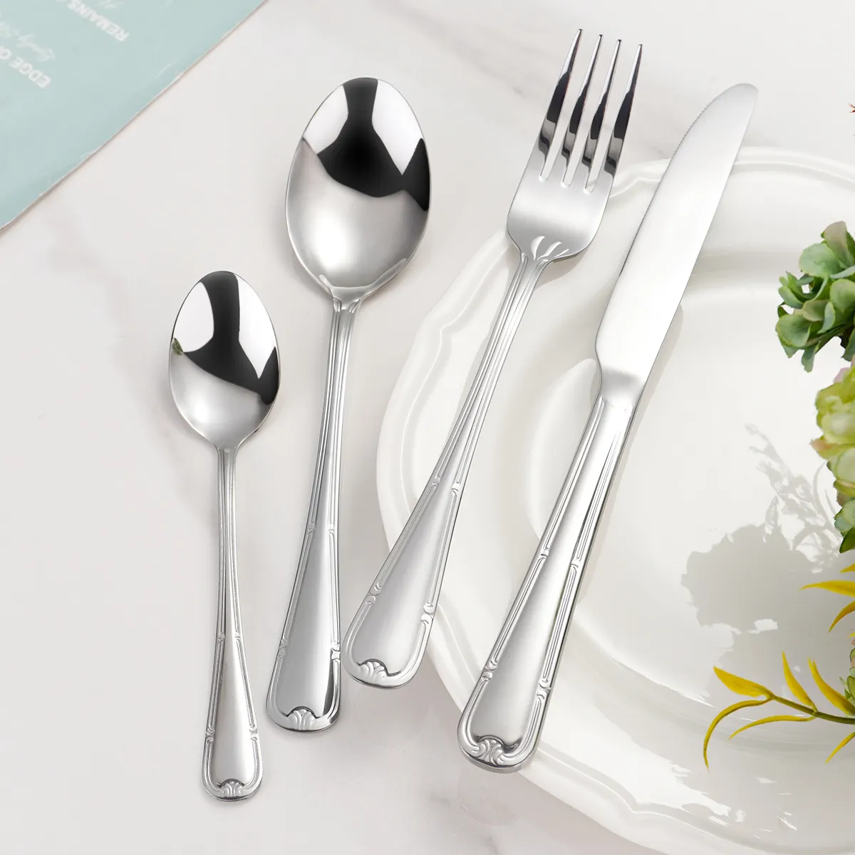 Nahost Restaurant 4-teiliges Besteck Metall Abendessen Gabel Messer und Löffel Hochzeit Besteck schweres Edelstahl-besteck-Set