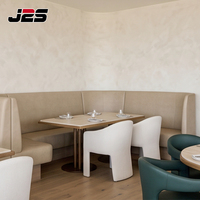 Ensemble de mobilier de restaurant commercial personnalisé J2S avec banquette double, table de luxe facile à nettoyer et chaises en cuir pour projets