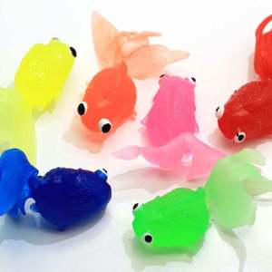 Accessoires de décoration intérieure, poissons en résine en silicone 3D néon en plastique, poissons gommeux, cabochons, bricolage, bijoux kawaii, pendentifs, porte-clés - Product Image 3