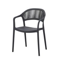Chaise de salle à manger moderne empilable avec structure en PP et assise en corde, fauteuil d'extérieur résistant aux intempéries en PE tressé pour terrasse, café et restaurant
