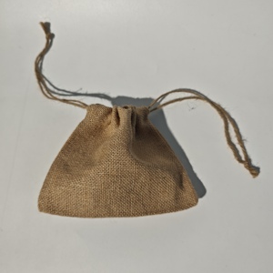 Sacs à cordon personnalisables en gros avec logo, pochette de rangement multi-usages, sac à cordon en jute - Product Image 5