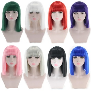 Perruque d'animation européenne et américaine pour femmes, <span class=keywords><strong>cheveux</strong></span> longs et raides, frange droite, <span class=keywords><strong>coiffure</strong></span> mi-<span class=keywords><strong>courte</strong></span>, commerce transfrontalier - Product Image 1