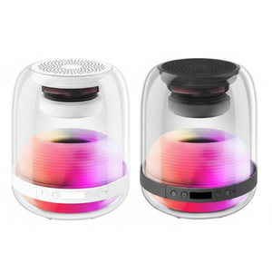 Altavoz inalámbrico inteligente con luz LED de colores, salida Bluetooth de 5W, batería recargable, micrófono incorporado para el hogar y el dormitorio - Product Image 1